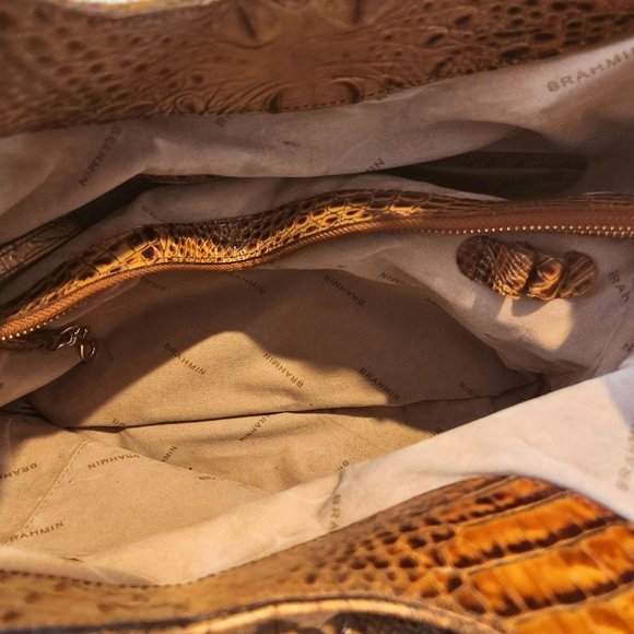 Brahmin "Anne" Toasted Almond Embossed Croc Print Leather Large Tote Handbag EUC - Picture 7 of 10